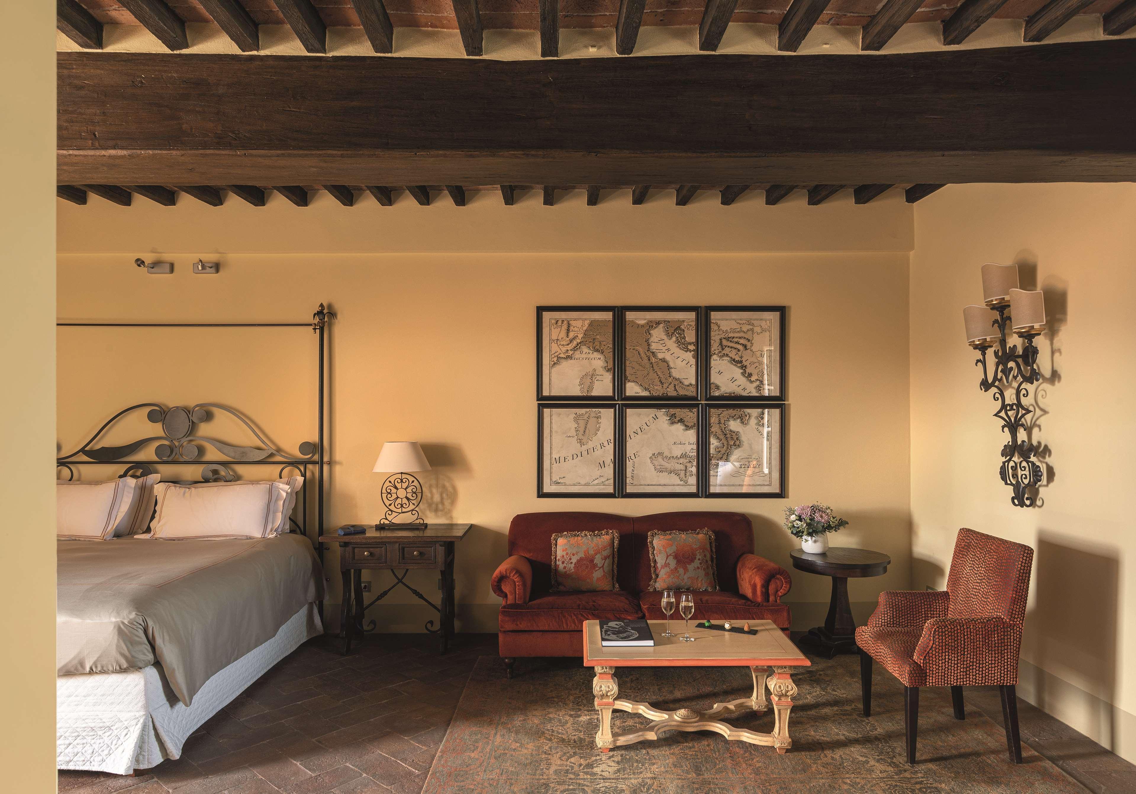 Castello di Casole, A Belmond Hotel, Tuscany Casole dʼElsa Esterno foto