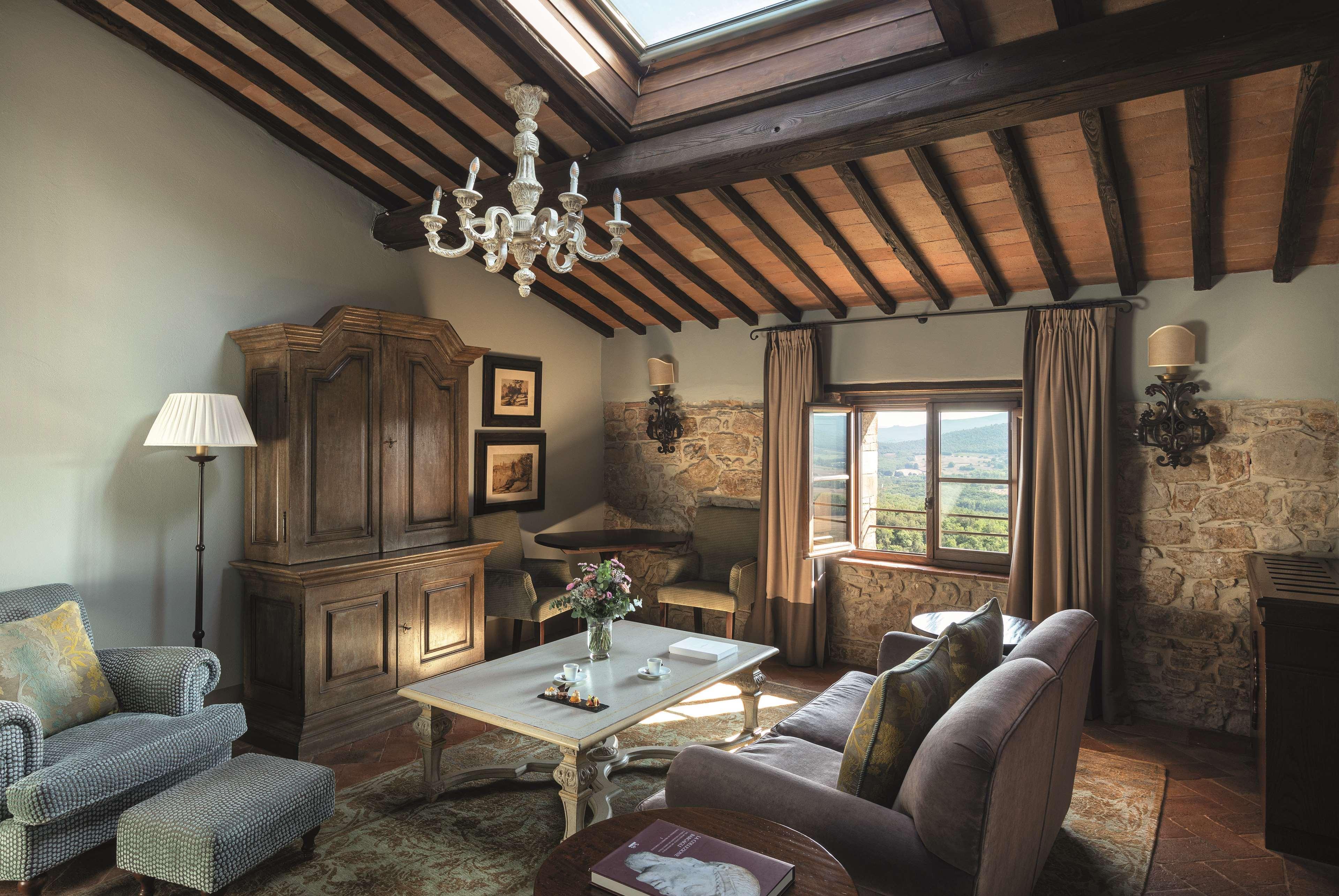 Castello di Casole, A Belmond Hotel, Tuscany Casole dʼElsa Esterno foto