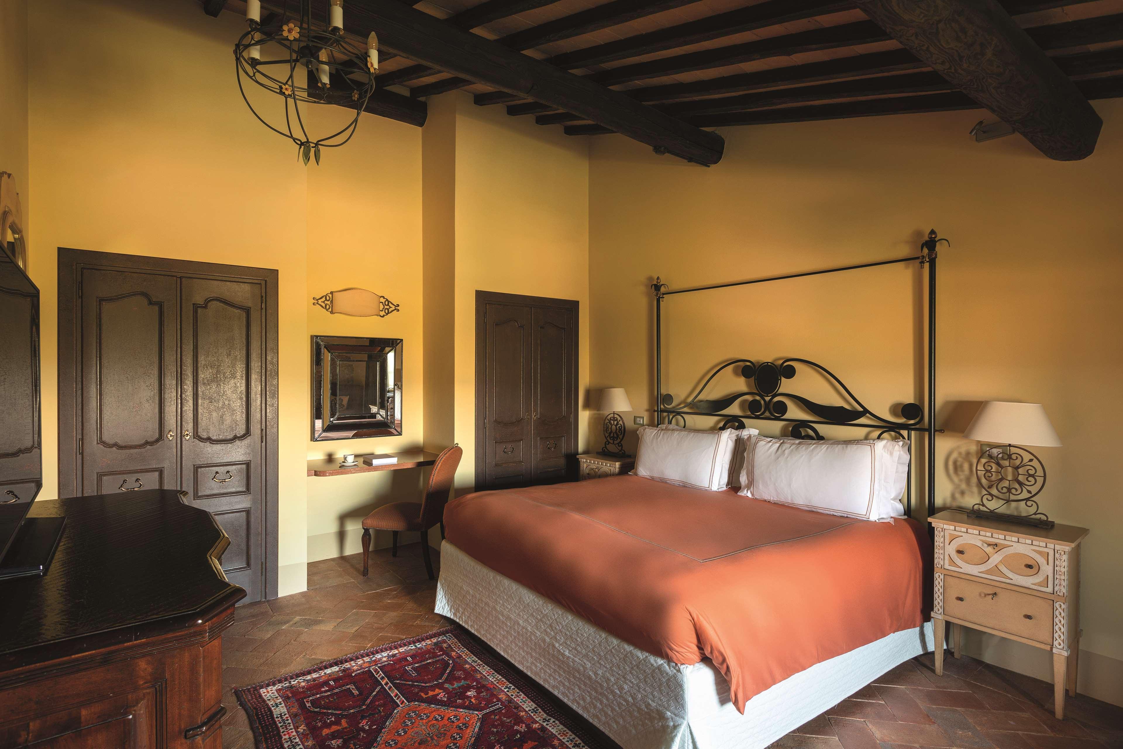 Castello di Casole, A Belmond Hotel, Tuscany Casole dʼElsa Esterno foto