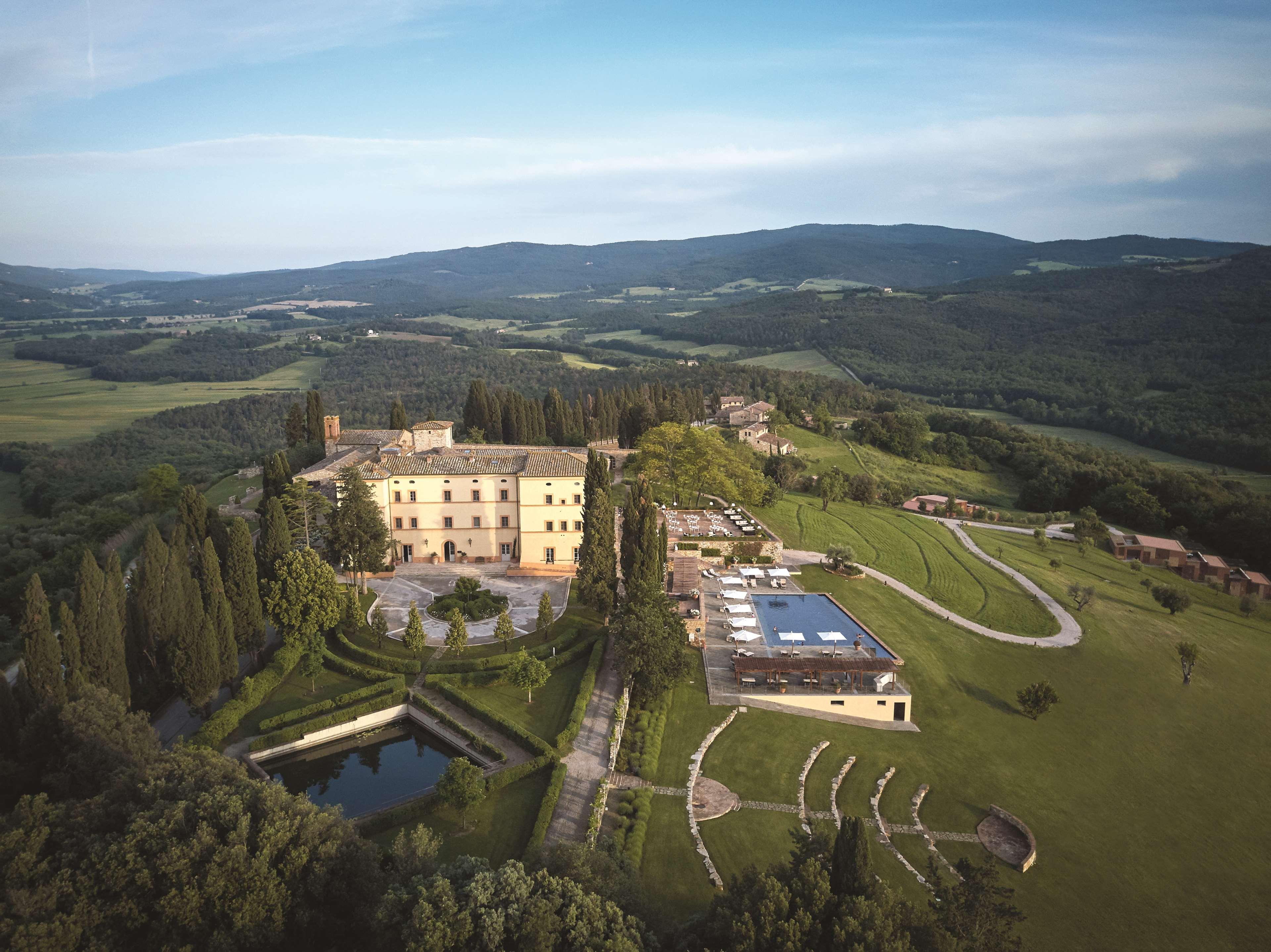 Castello di Casole, A Belmond Hotel, Tuscany Casole dʼElsa Esterno foto